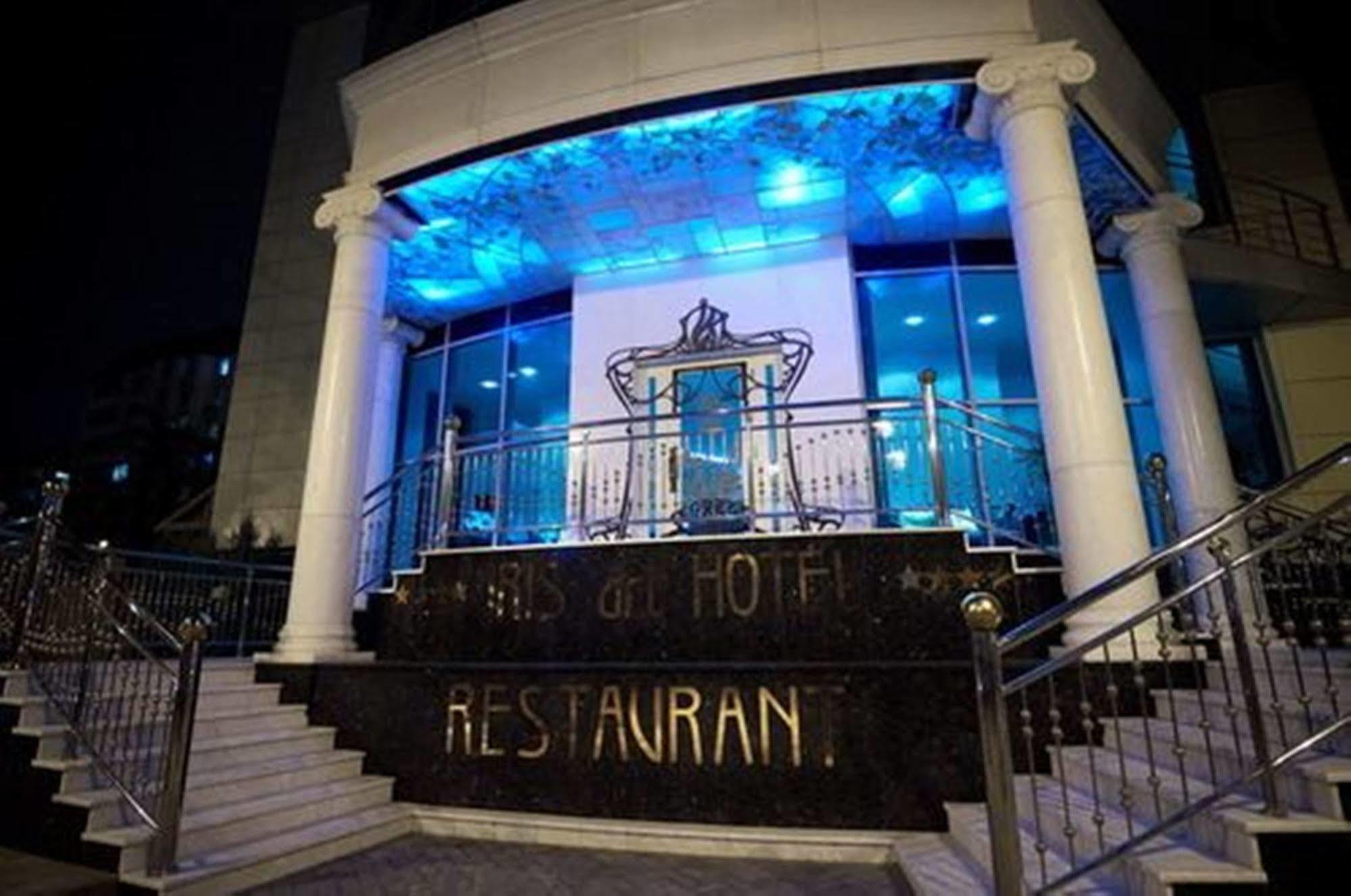 Iris Art Hotel Jarkov Exterior foto